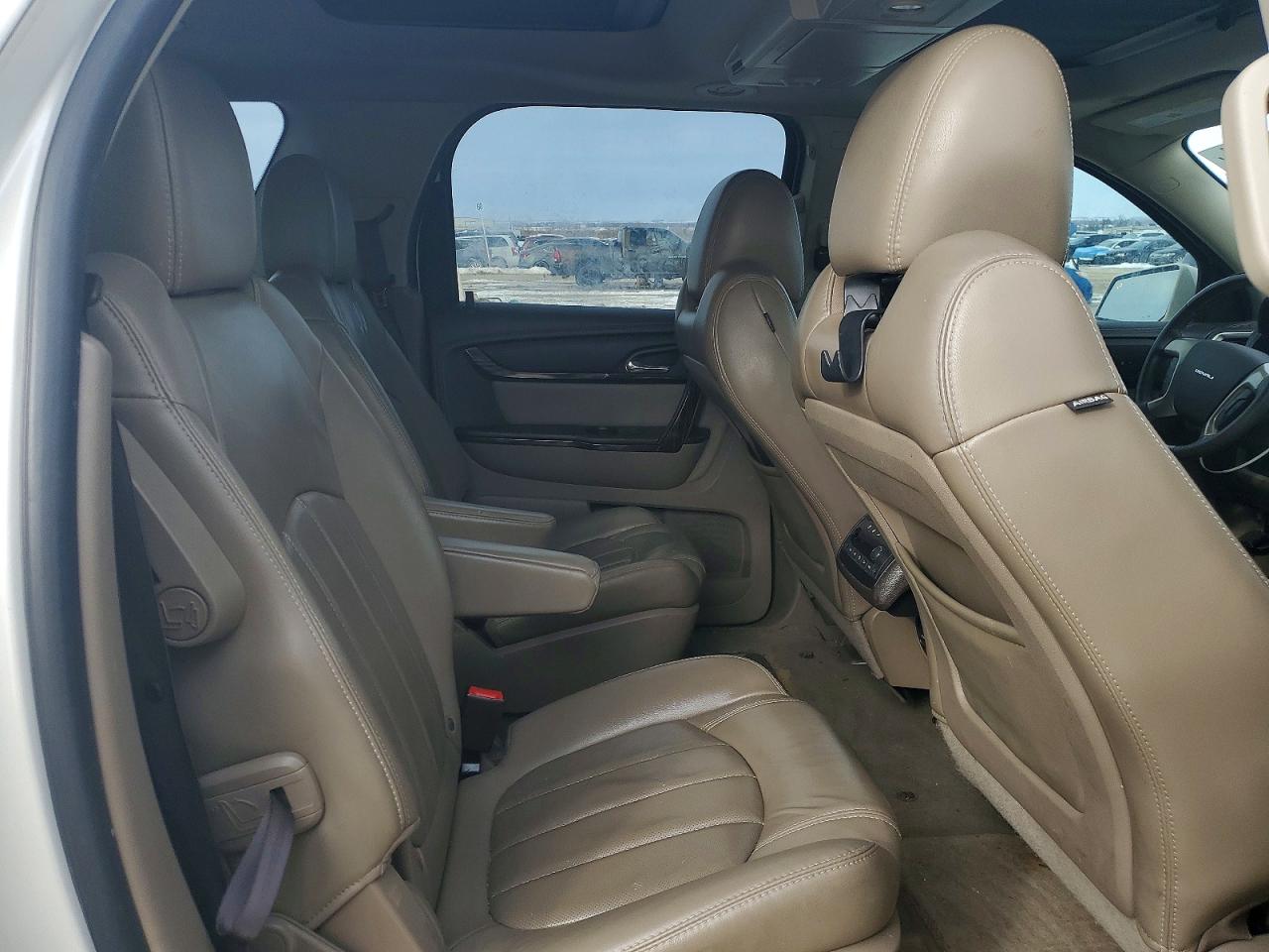 2015 GMC ACADIA DENALI photo 31