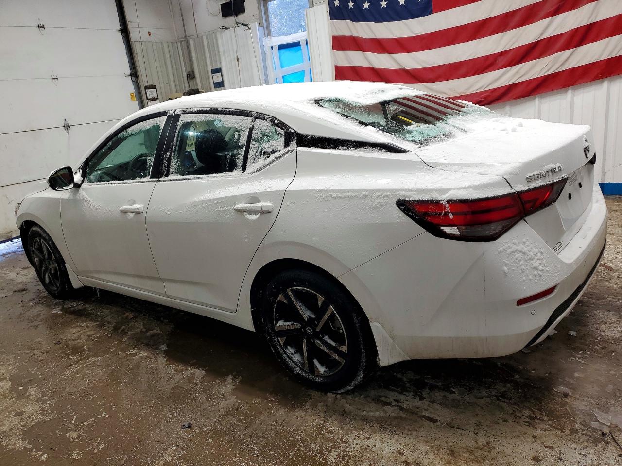 2025 NISSAN SENTRA SV photo 4