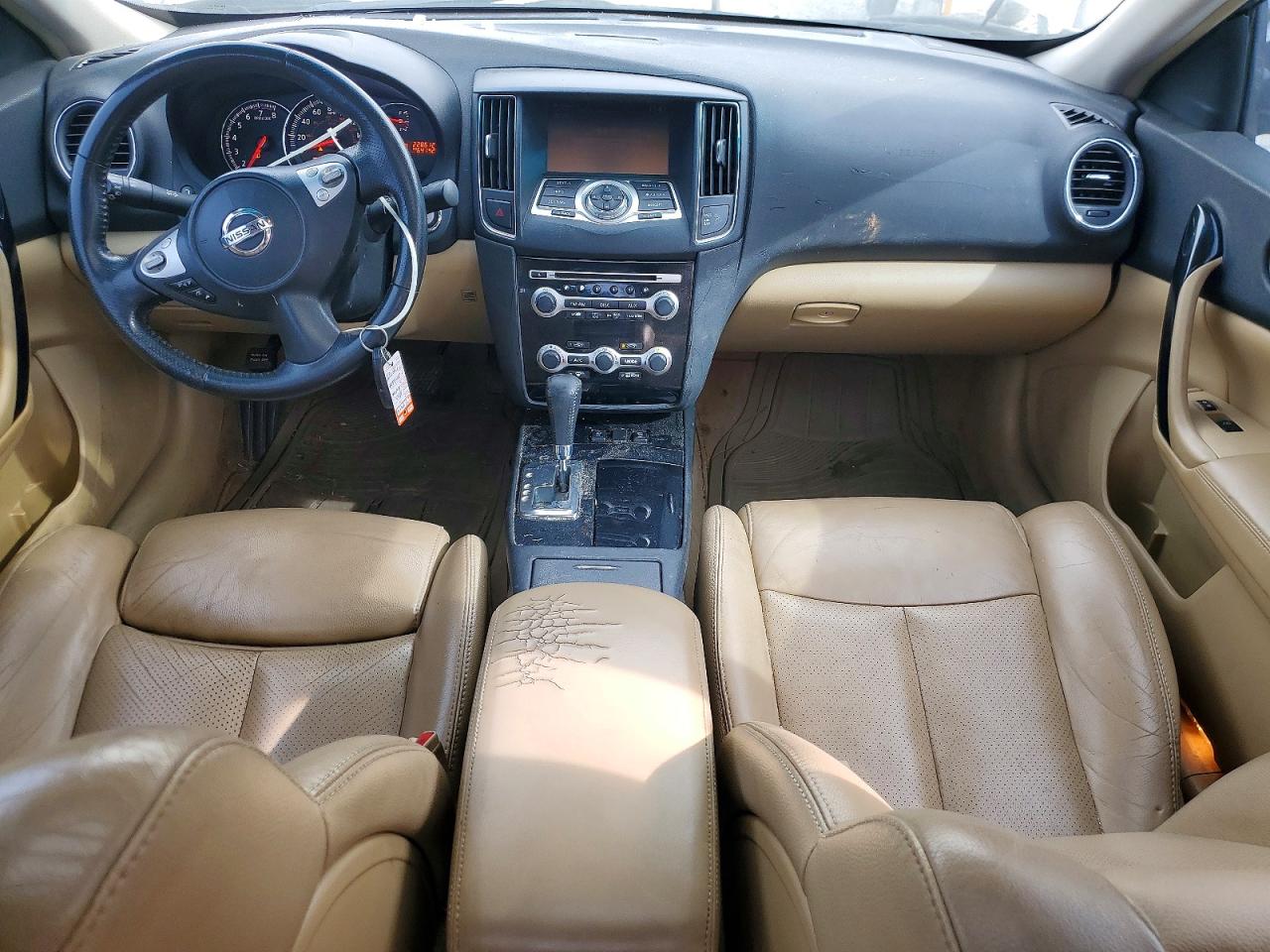 2011 NISSAN MAXIMA photo 8