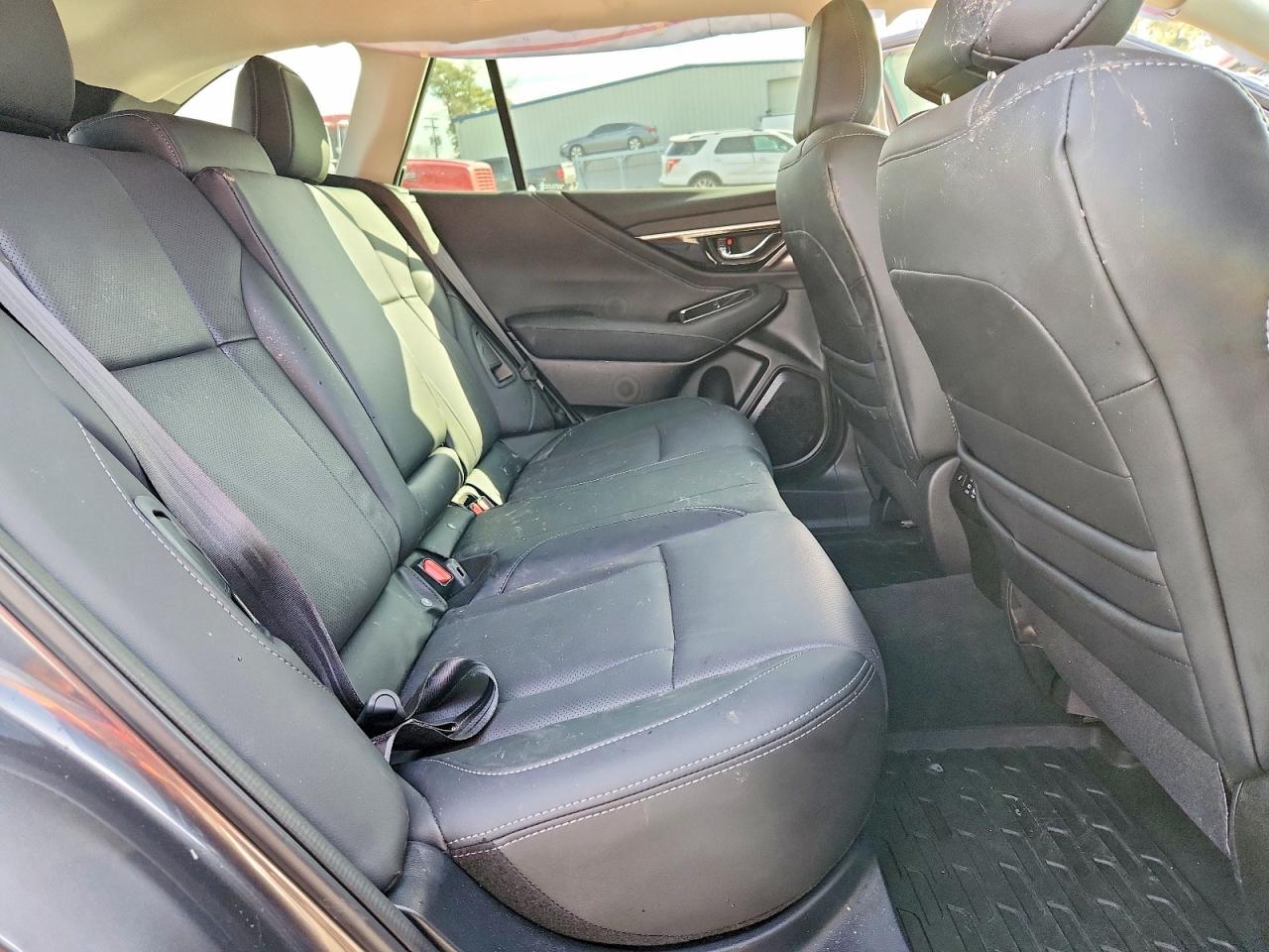 2025 SUBARU OUTBACK LIMITED photo 21