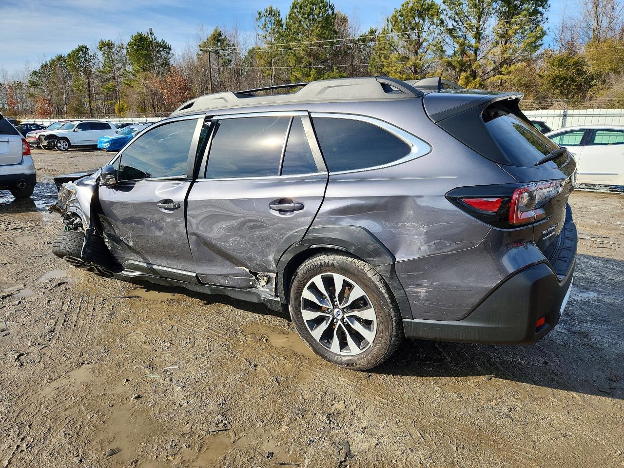 2025 SUBARU OUTBACK LIMITED photo 3