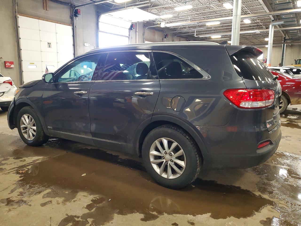 2016 KIA SORENTO LX photo 2