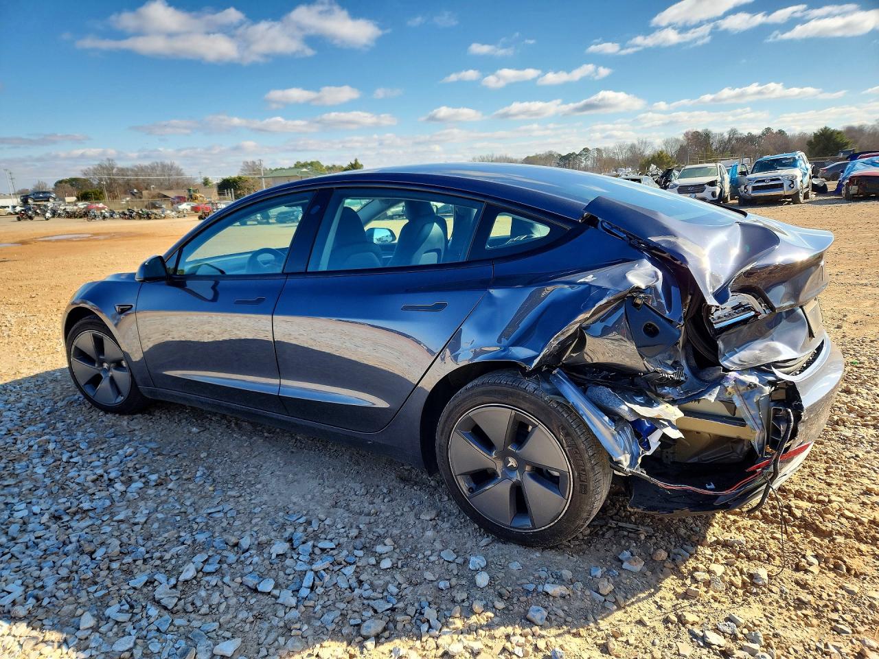 2023 TESLA MODEL 3 photo 4