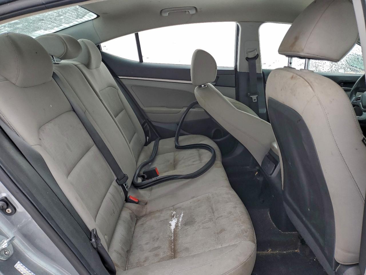 2017 HYUNDAI ELANTRA SE photo 28