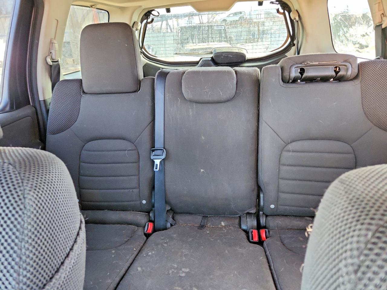 2012 NISSAN PATHFINDER S photo 19
