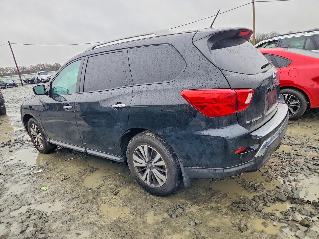 2017 NISSAN PATHFINDER S photo 4