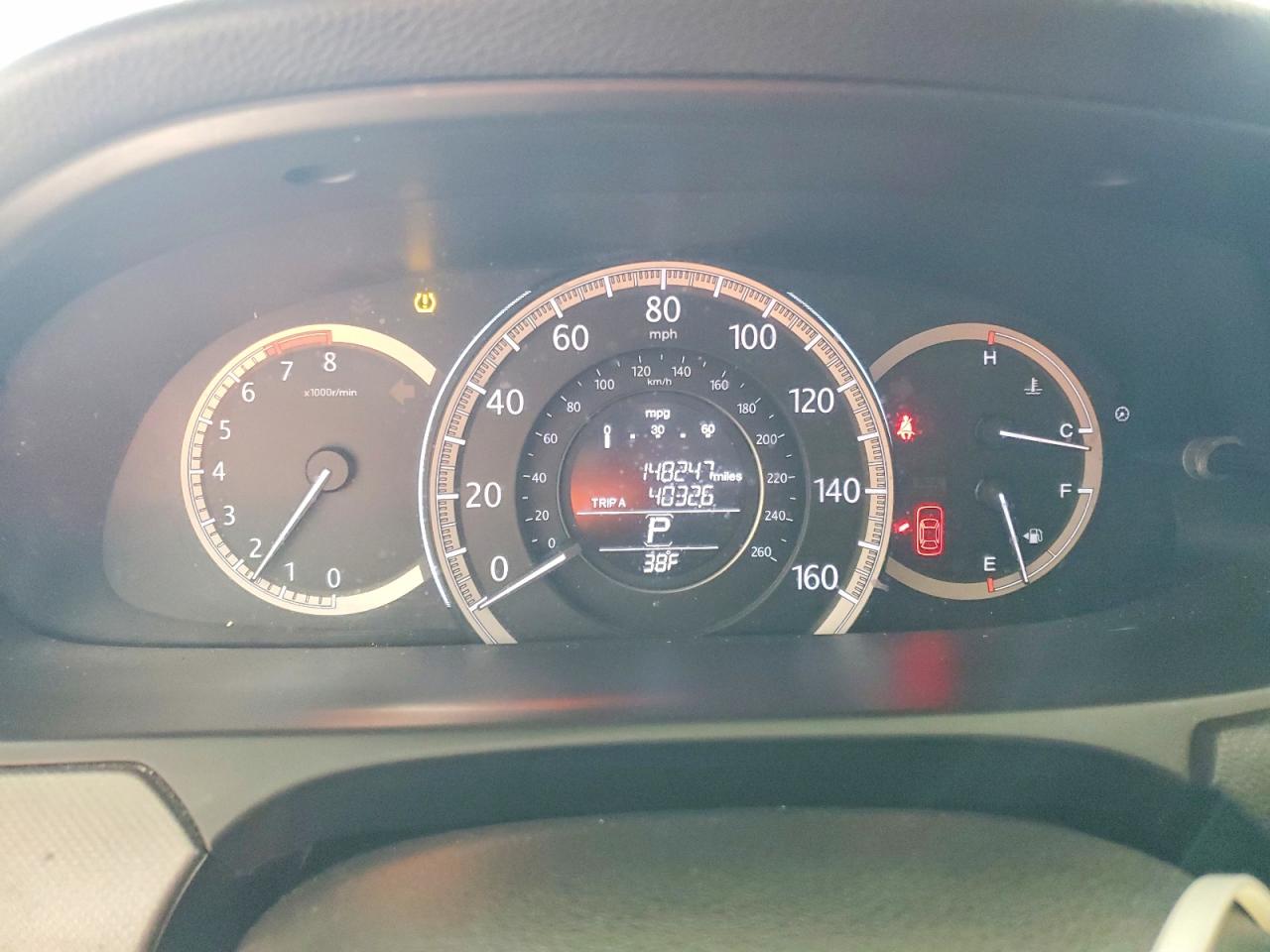2015 HONDA ACCORD LX photo 25