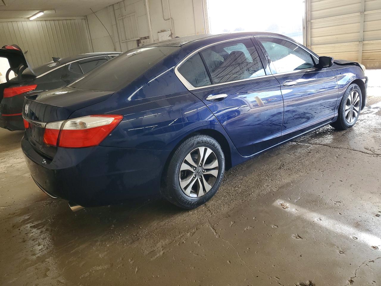 2015 HONDA ACCORD LX photo 7