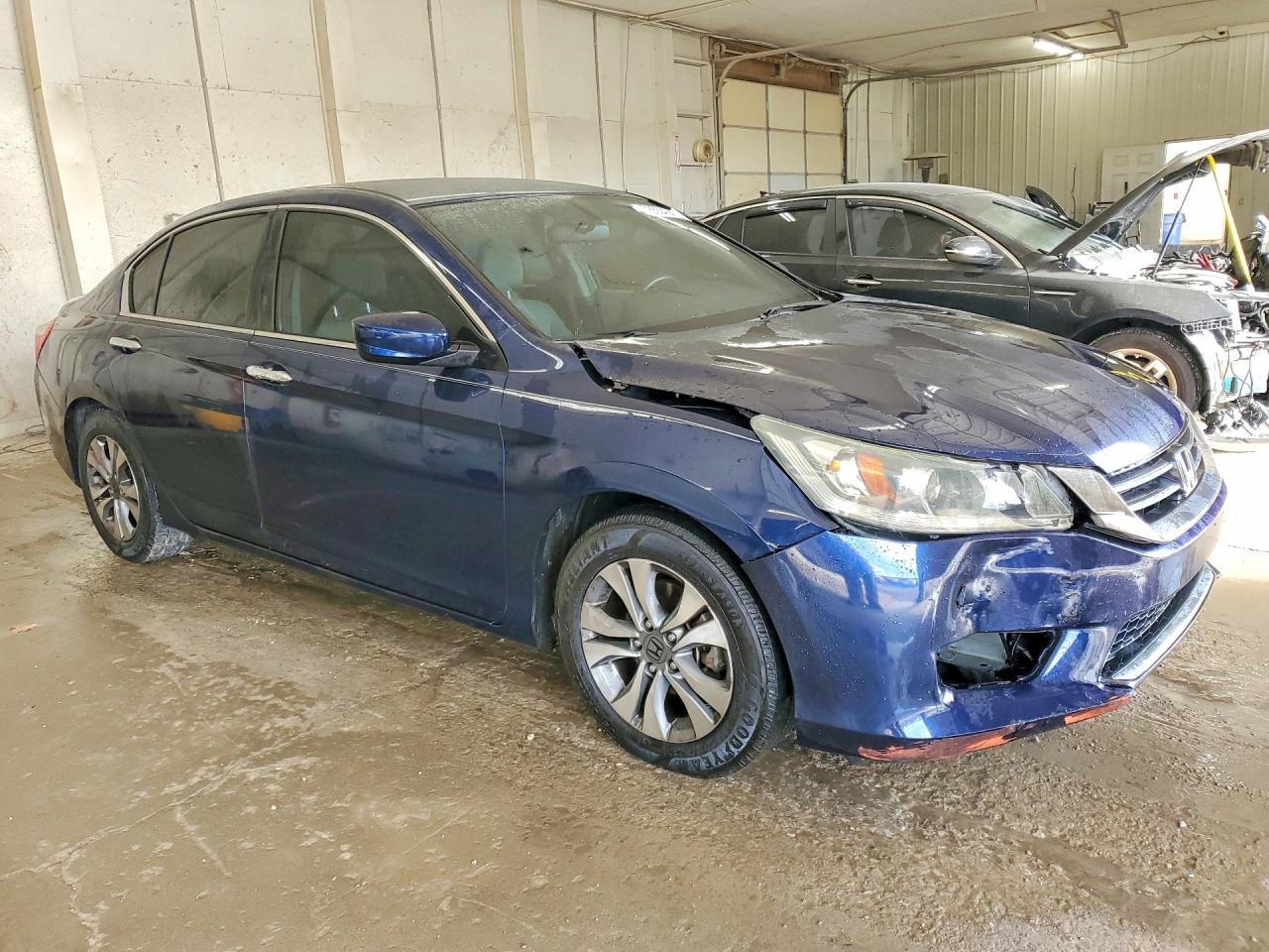 2015 HONDA ACCORD LX photo 10
