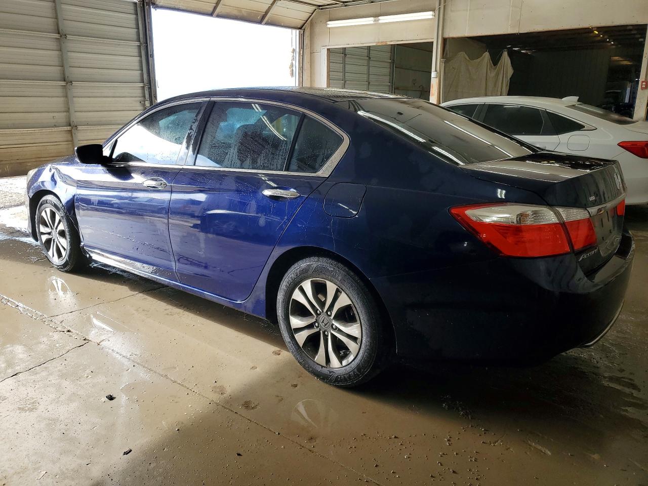 2015 HONDA ACCORD LX photo 4