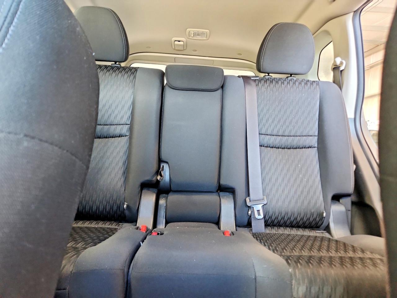 2020 NISSAN ROGUE S photo 10