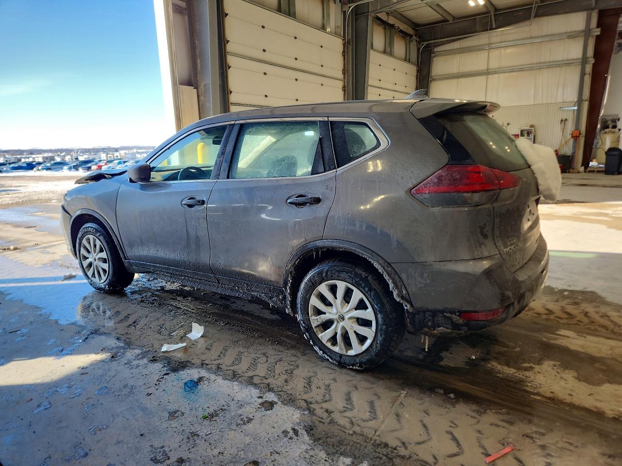 2020 NISSAN ROGUE S photo 2