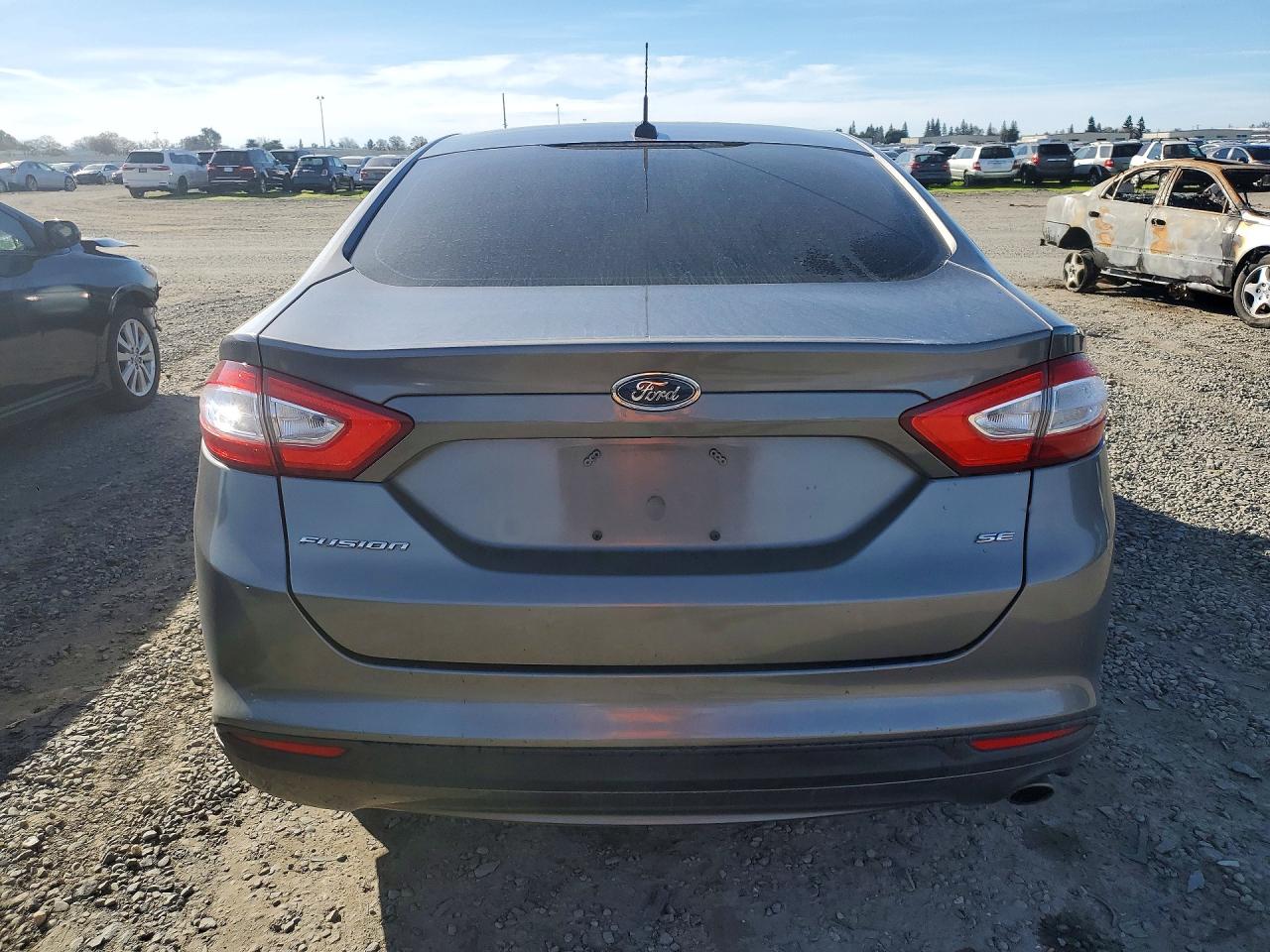 2013 FORD FUSION SE photo 11