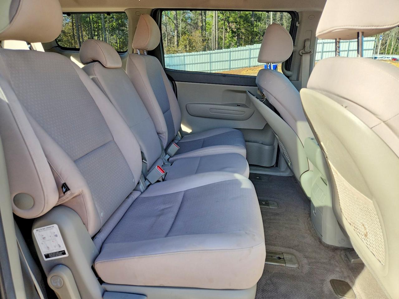 2016 KIA SEDONA LX photo 21