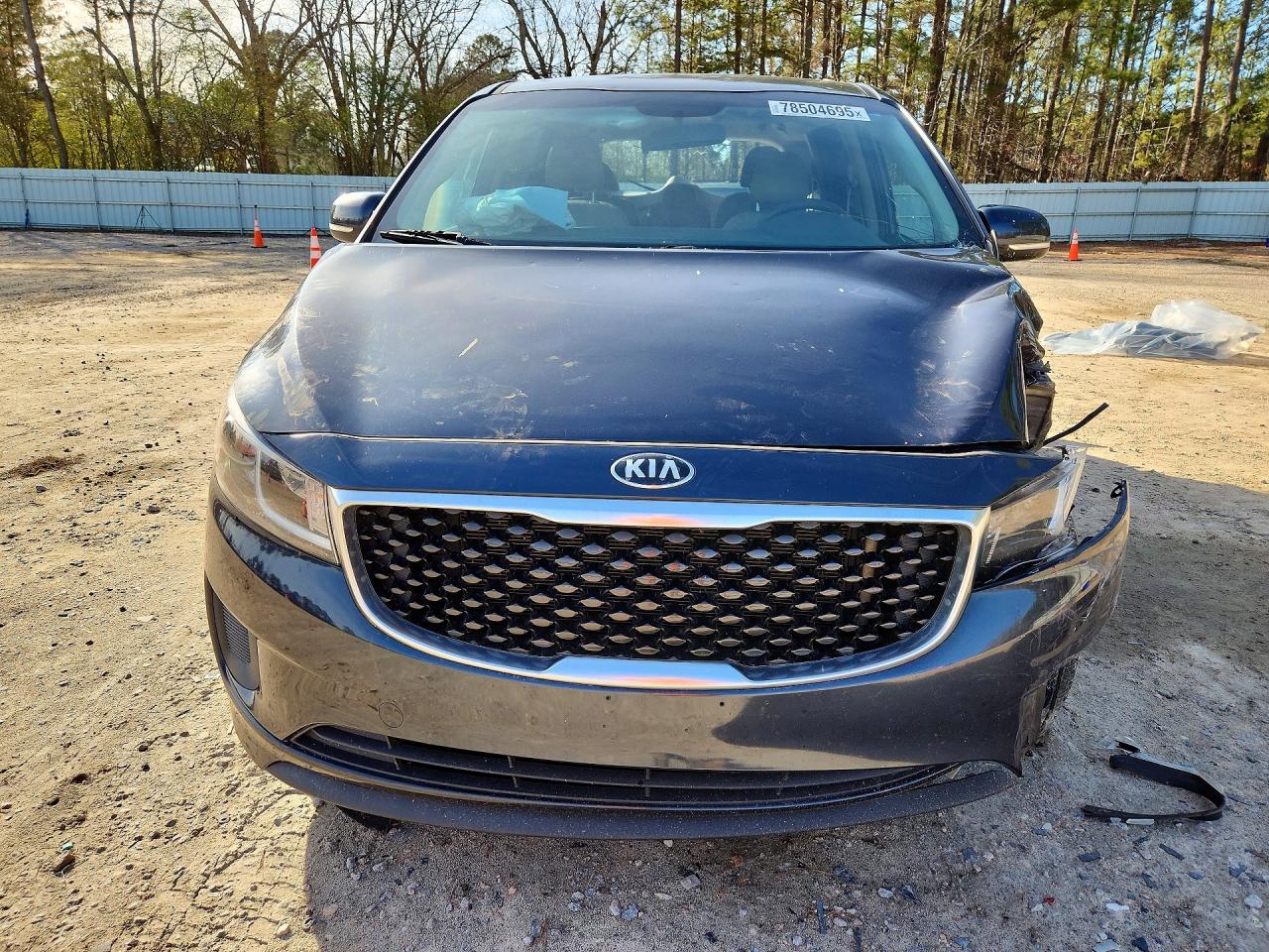 2016 KIA SEDONA LX photo 9