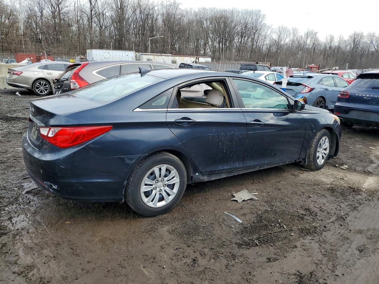 2011 HYUNDAI SONATA GLS photo 5