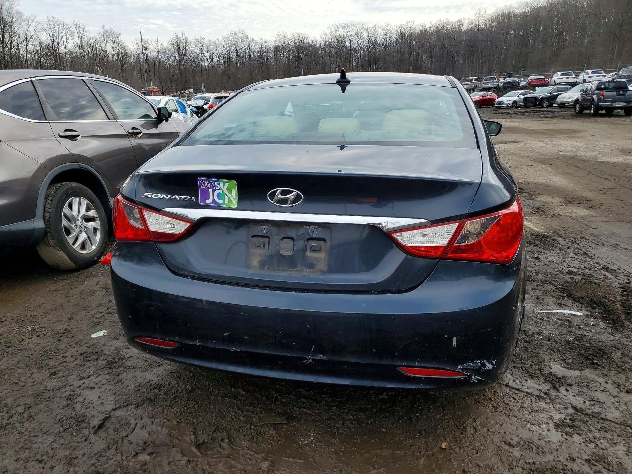 2011 HYUNDAI SONATA GLS photo 11