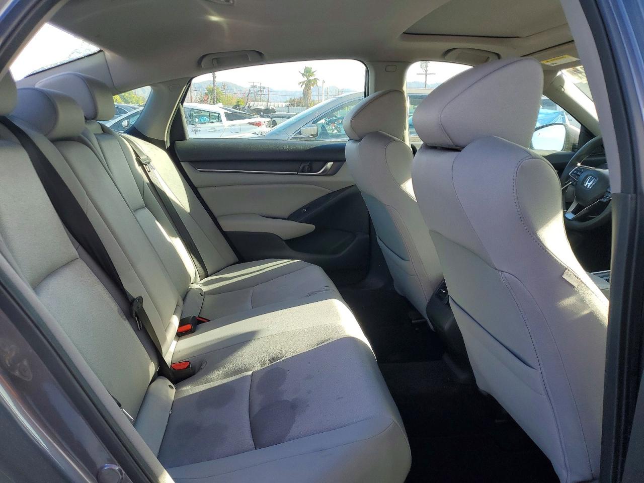 2018 HONDA ACCORD EX photo 10
