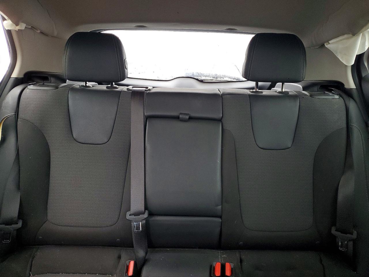 2020 BUICK ENCORE GX SELECT photo 10