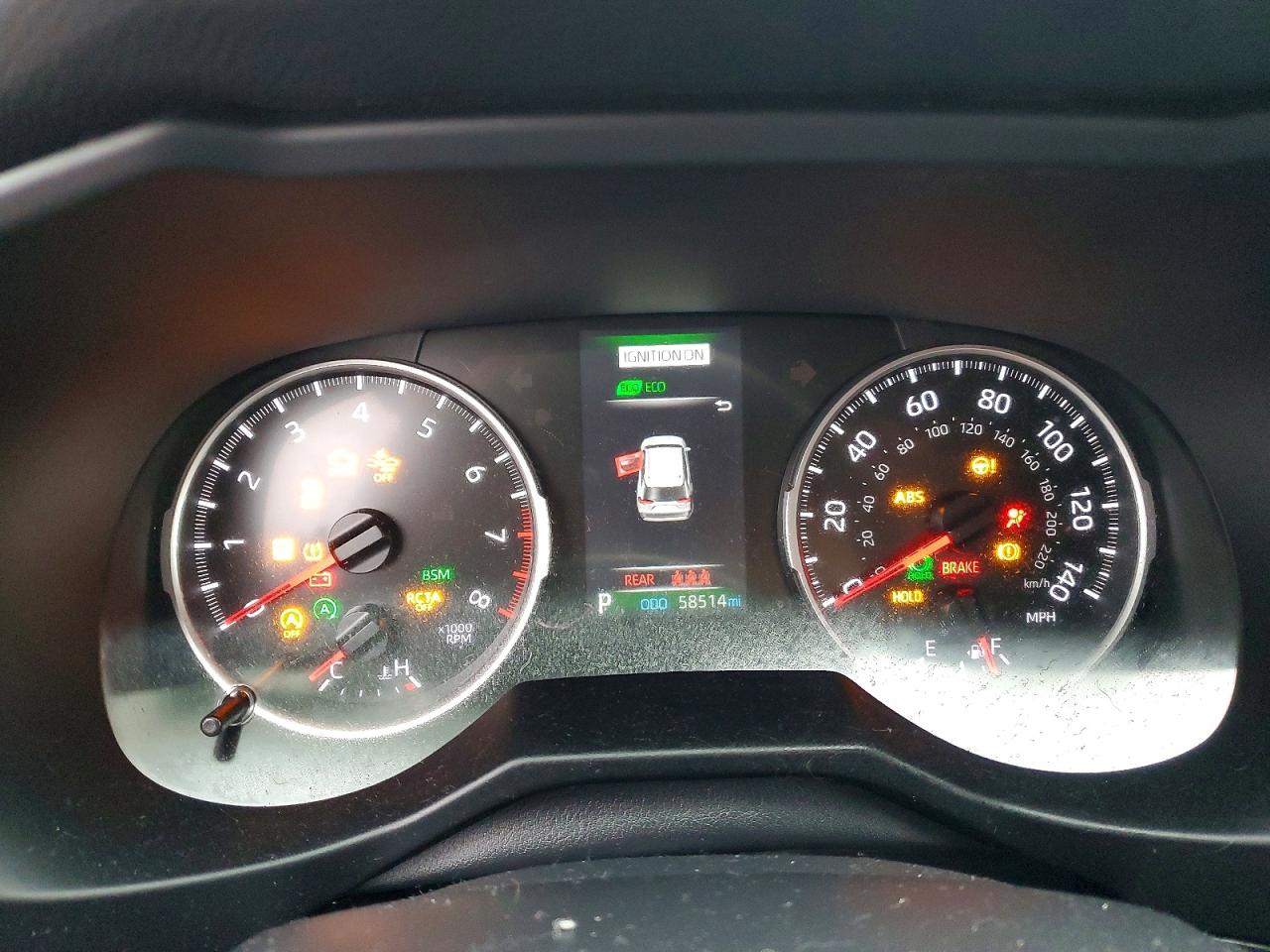 2022 TOYOTA RAV4 XLE PREMIUM photo 17