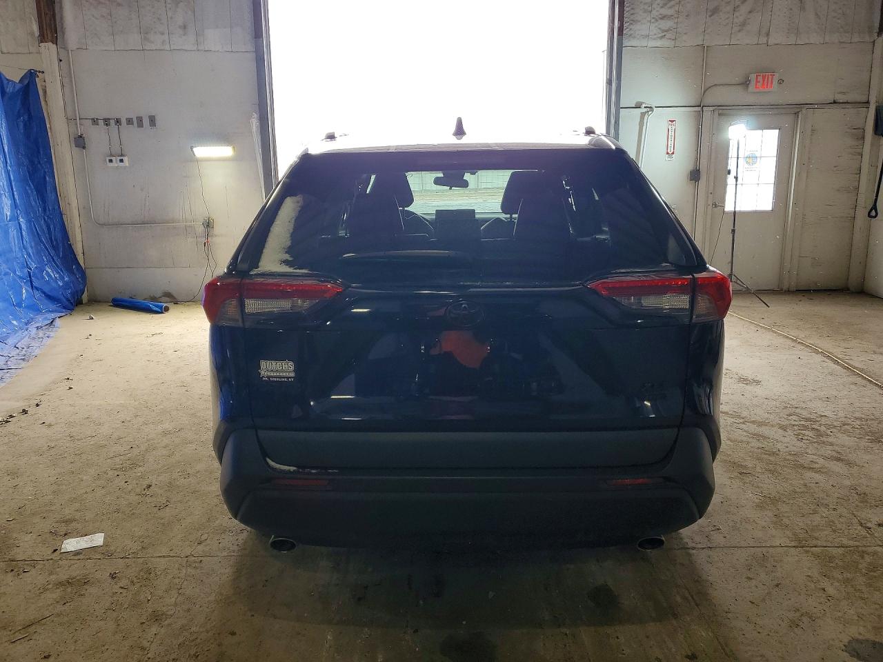 2022 TOYOTA RAV4 XLE PREMIUM photo 11