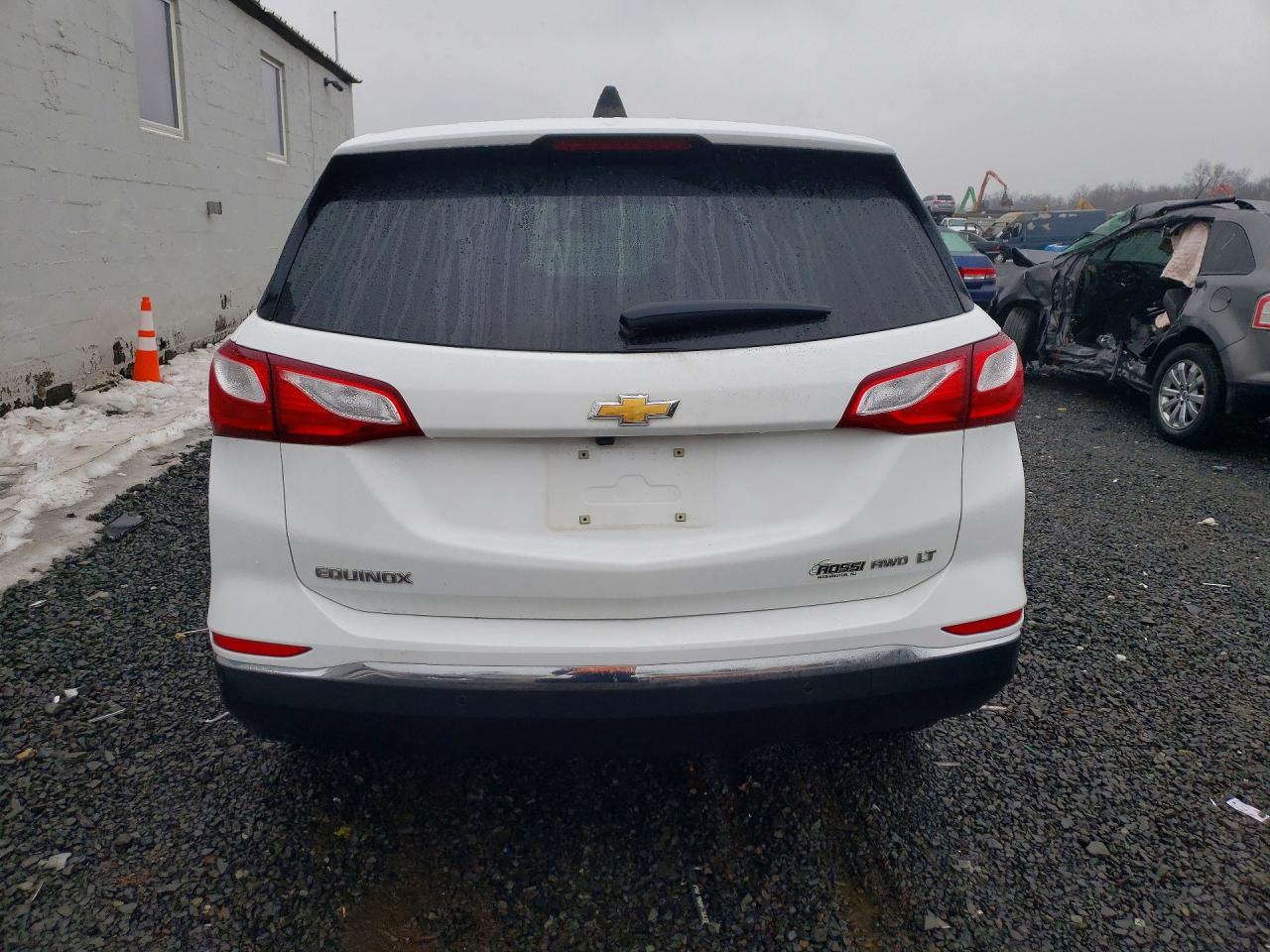 2018 CHEVROLET EQUINOX LT photo 16