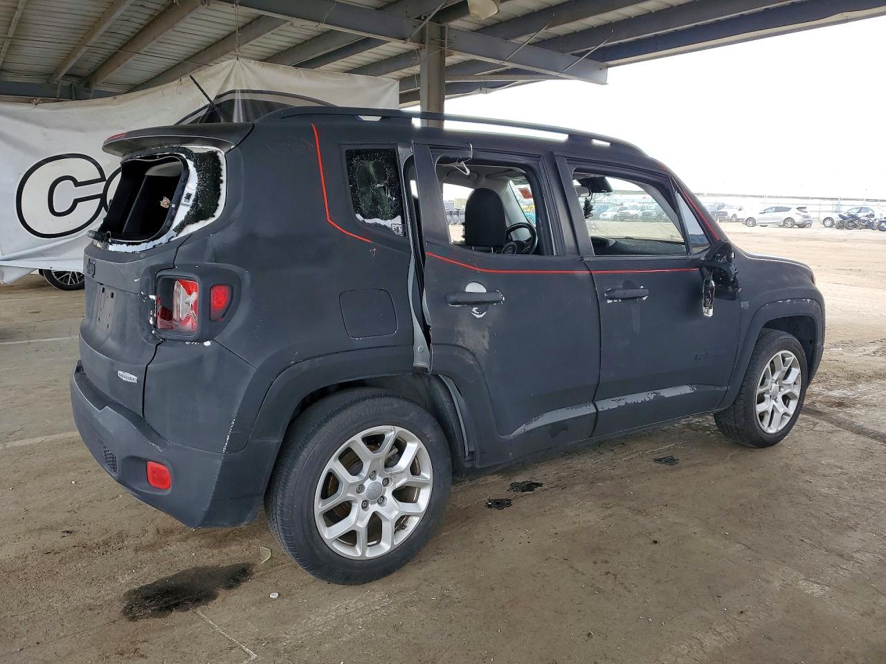 2015 JEEP RENEGADE LATITUDE photo 5