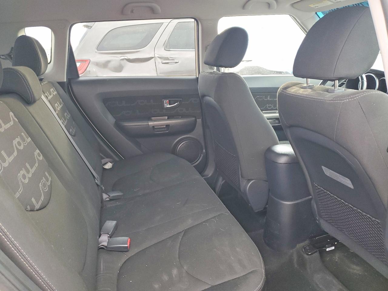 2013 KIA SOUL + photo 10