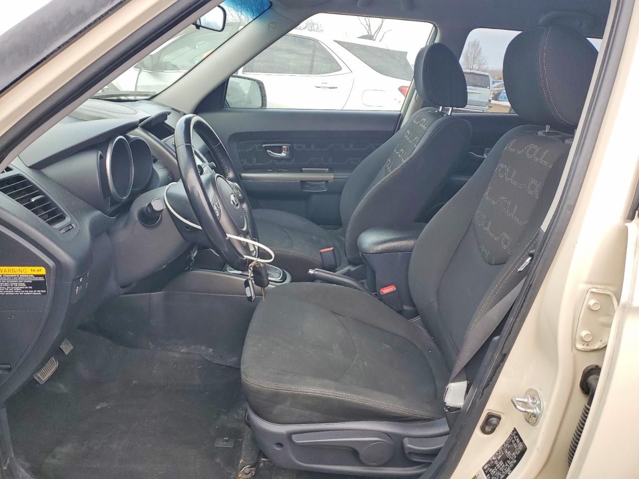 2013 KIA SOUL + photo 7