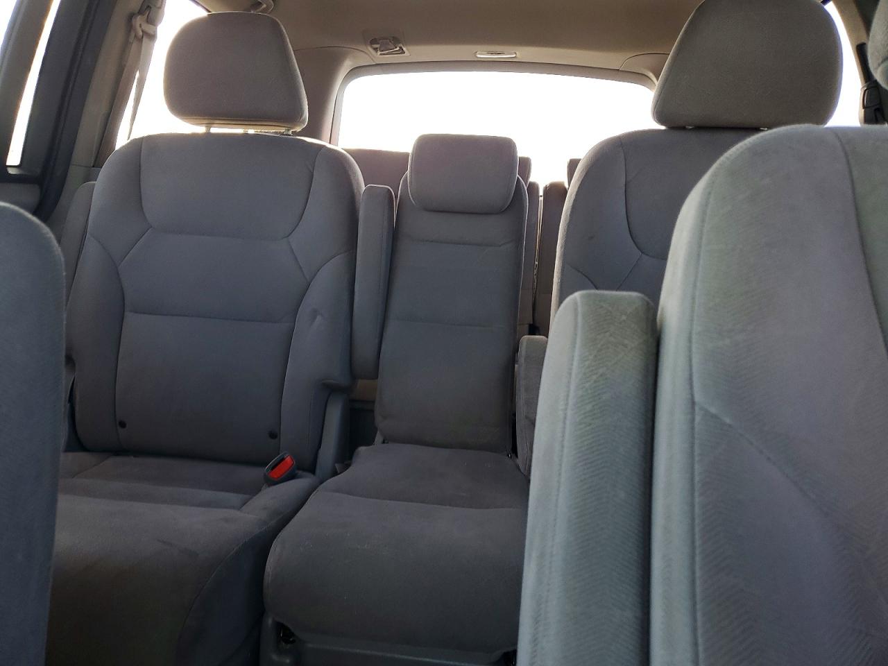 2010 HONDA ODYSSEY EX photo 10