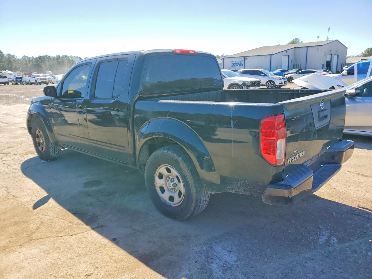 2018 NISSAN FRONTIER S photo 3