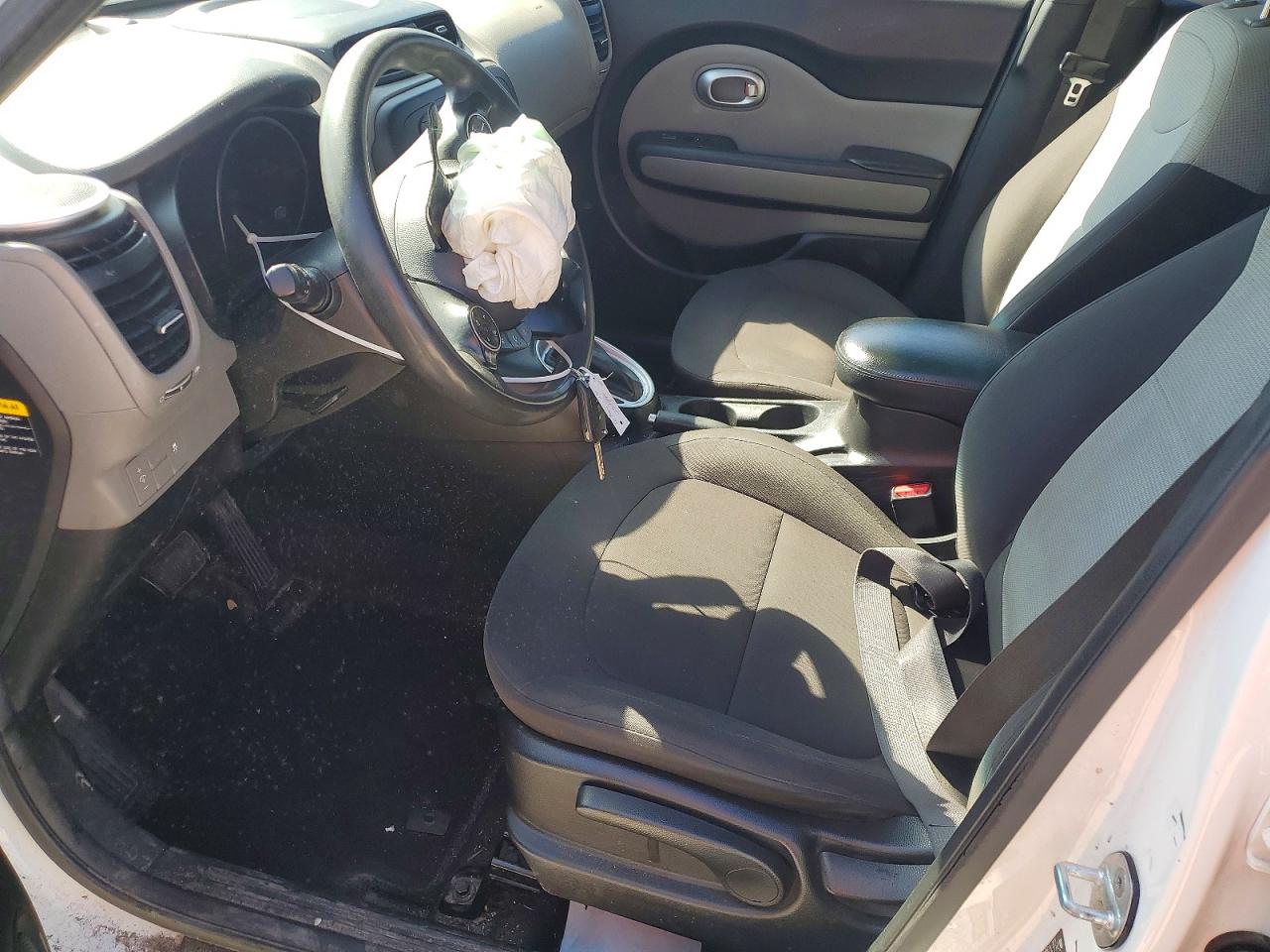 2016 KIA SOUL photo 13