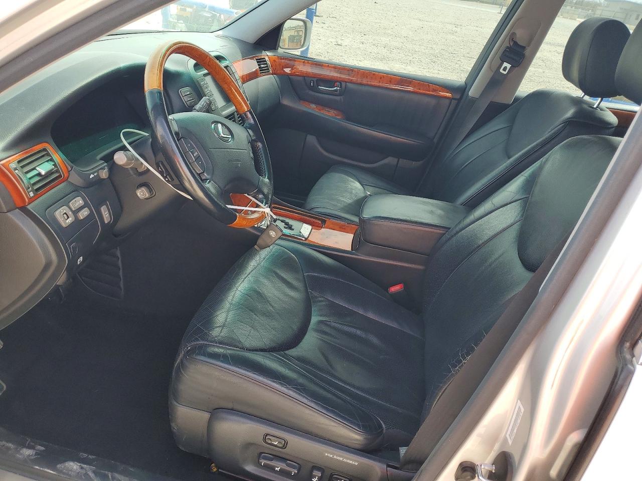 2005 LEXUS LS 430 photo 13