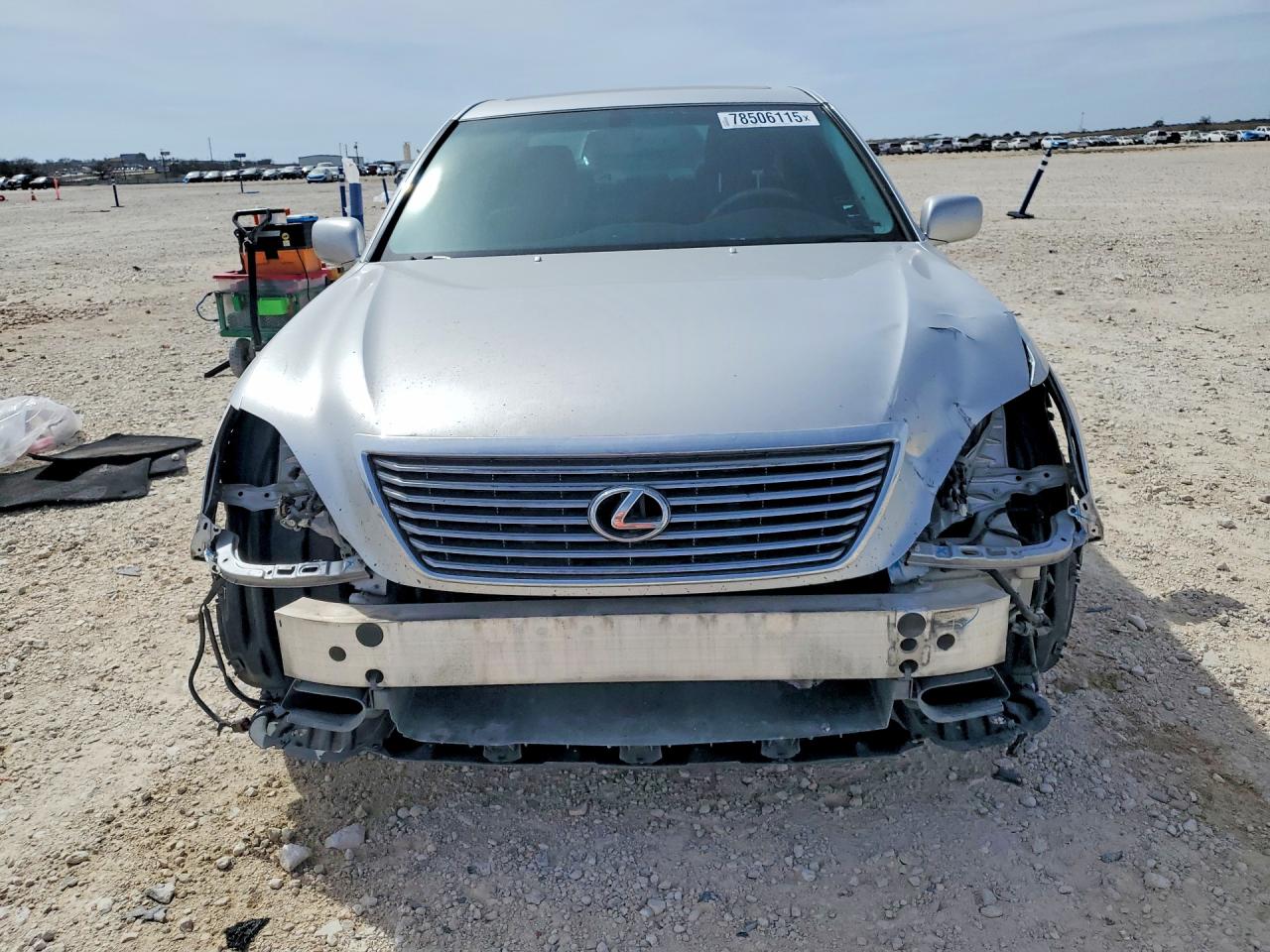 2005 LEXUS LS 430 photo 9