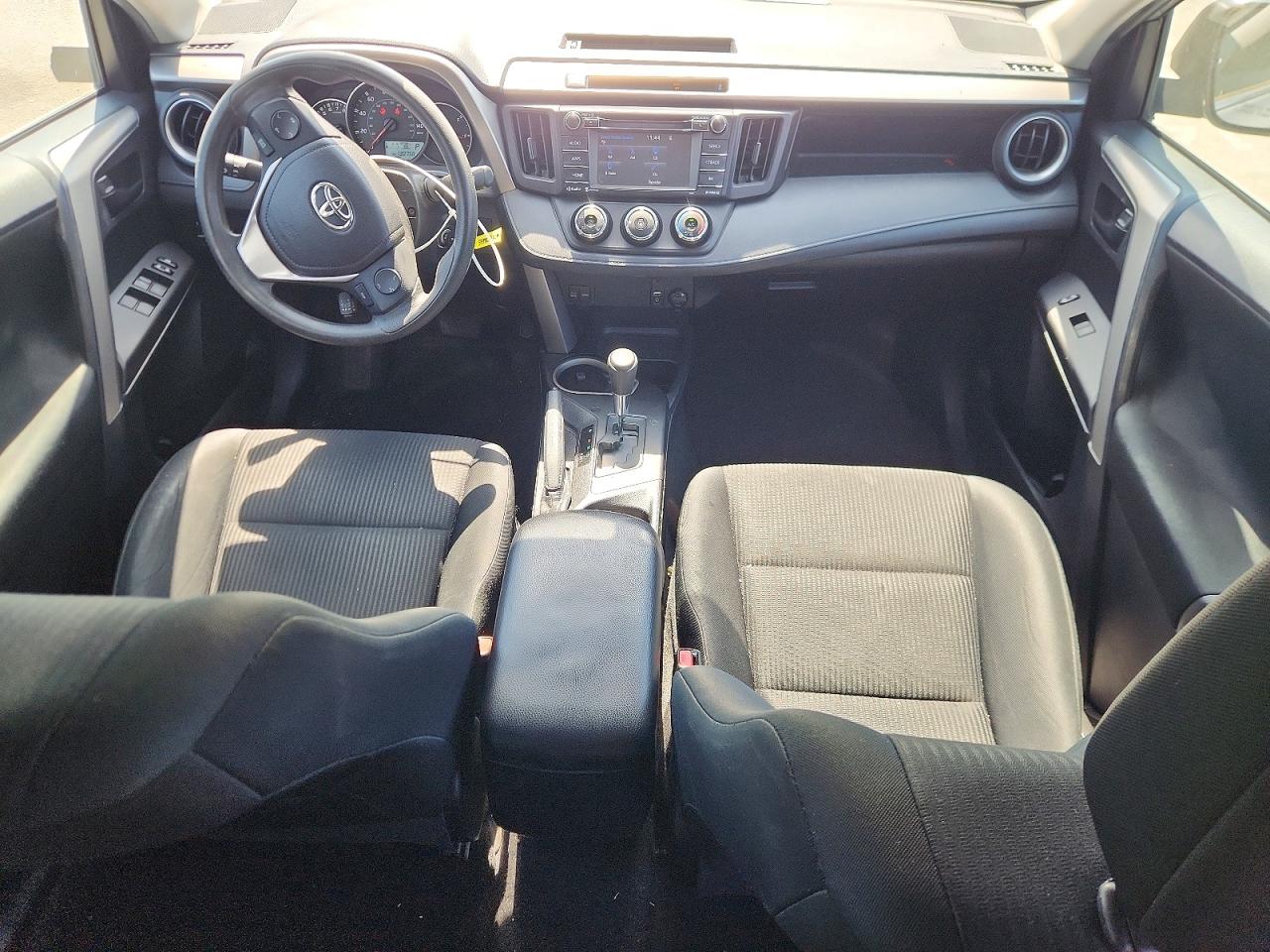 2016 TOYOTA RAV4 LE photo 15