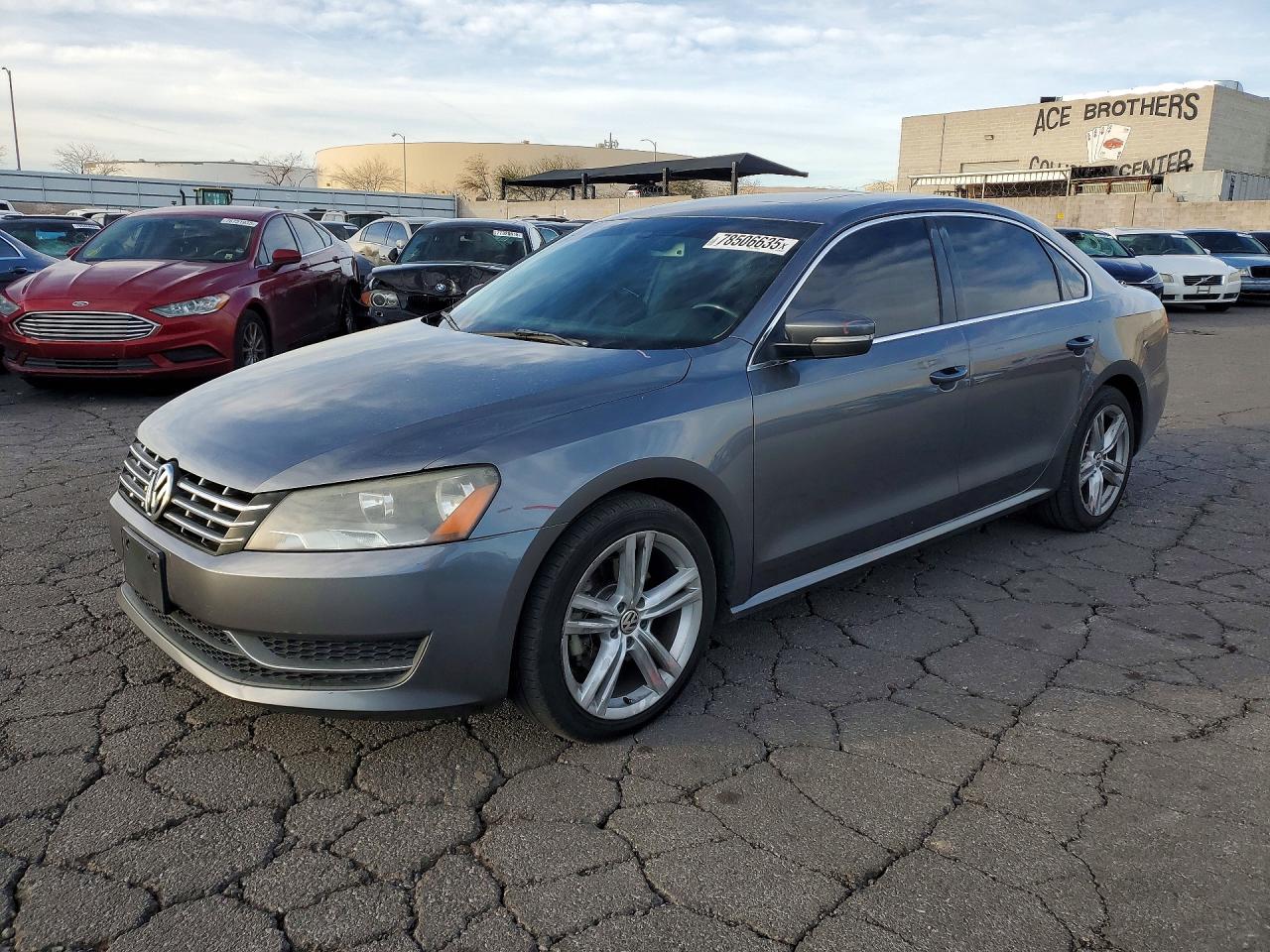 2014 VOLKSWAGEN PASSAT