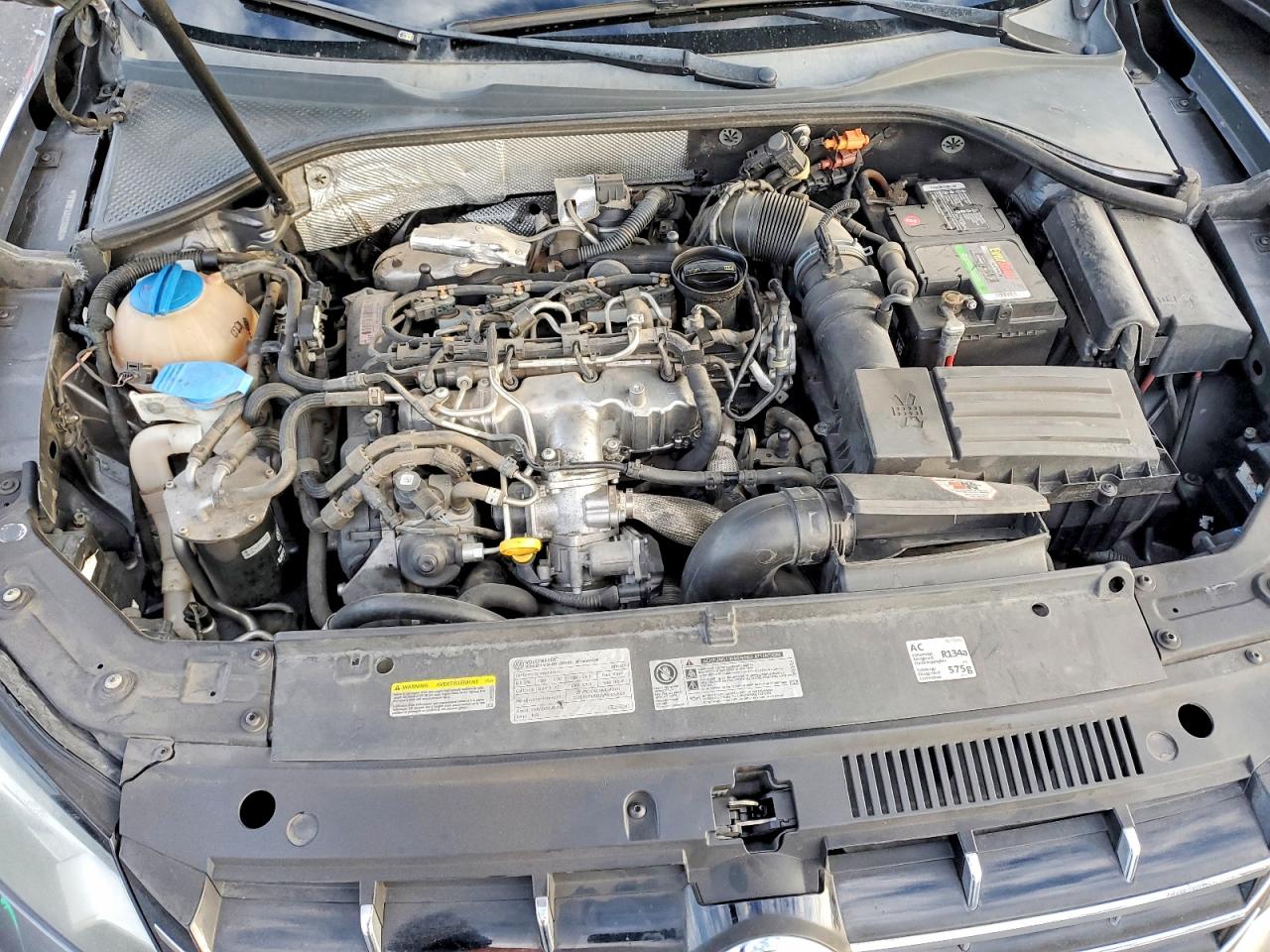 2014 VOLKSWAGEN PASSAT SE photo 21