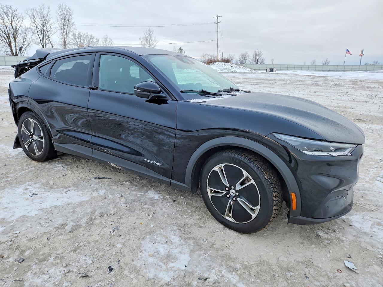 2022 FORD MUSTANG MACH-E SELECT photo 7
