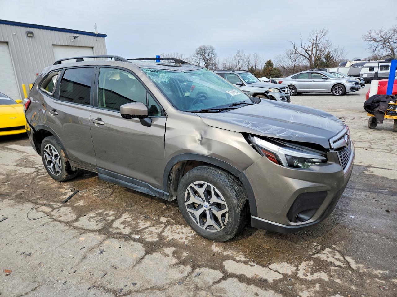 2021 SUBARU FORESTER PREMIUM photo 7