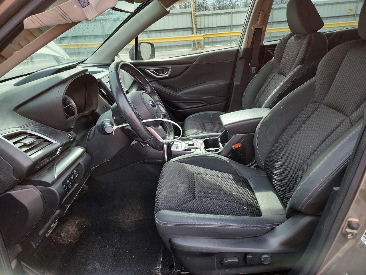 2021 SUBARU FORESTER PREMIUM photo 13