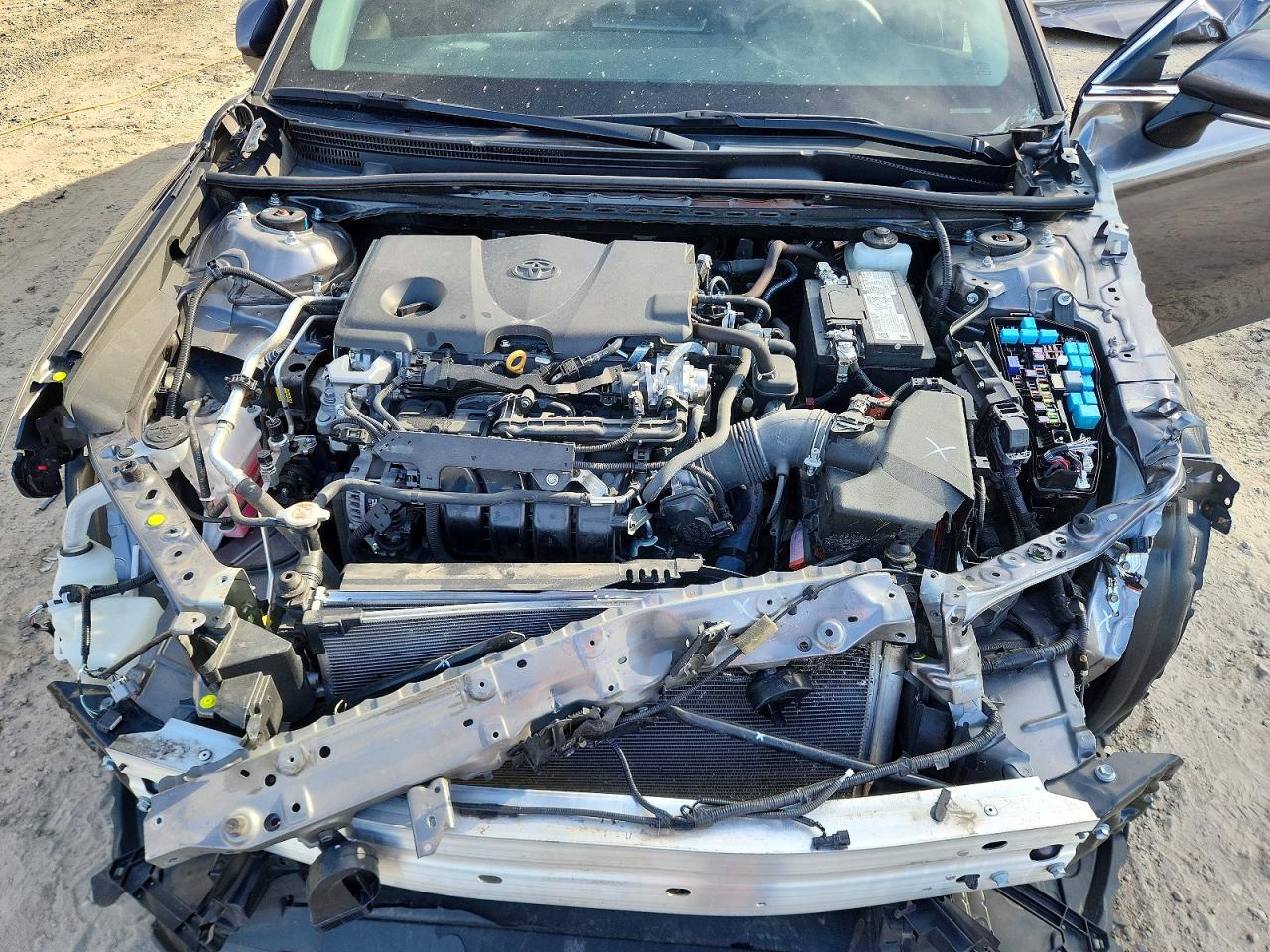 2024 TOYOTA CAMRY SE photo 31