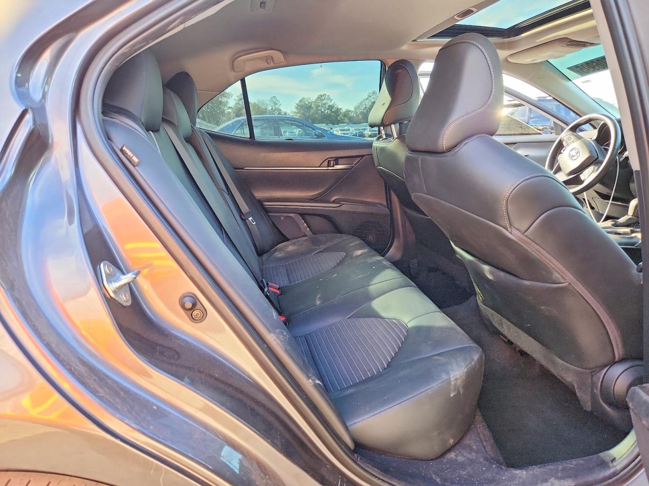 2024 TOYOTA CAMRY SE photo 28