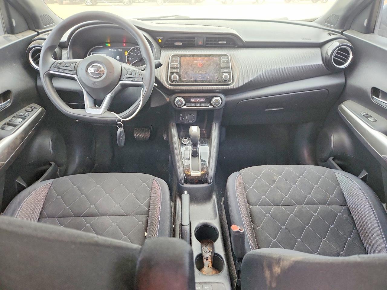 2018 NISSAN KICKS SV photo 22
