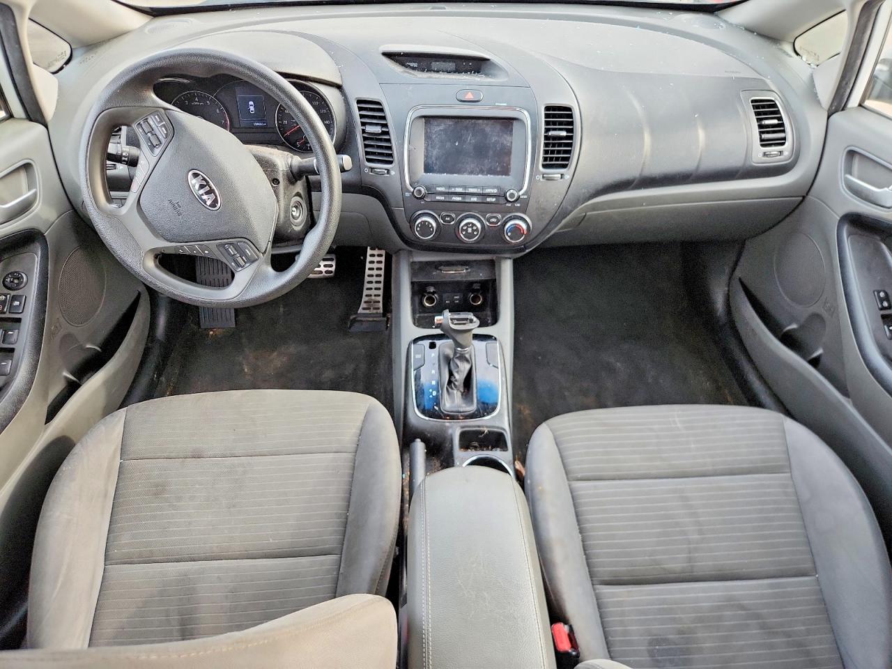 2018 KIA FORTE LX photo 22
