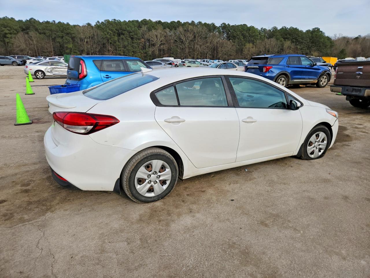 2018 KIA FORTE LX photo 7