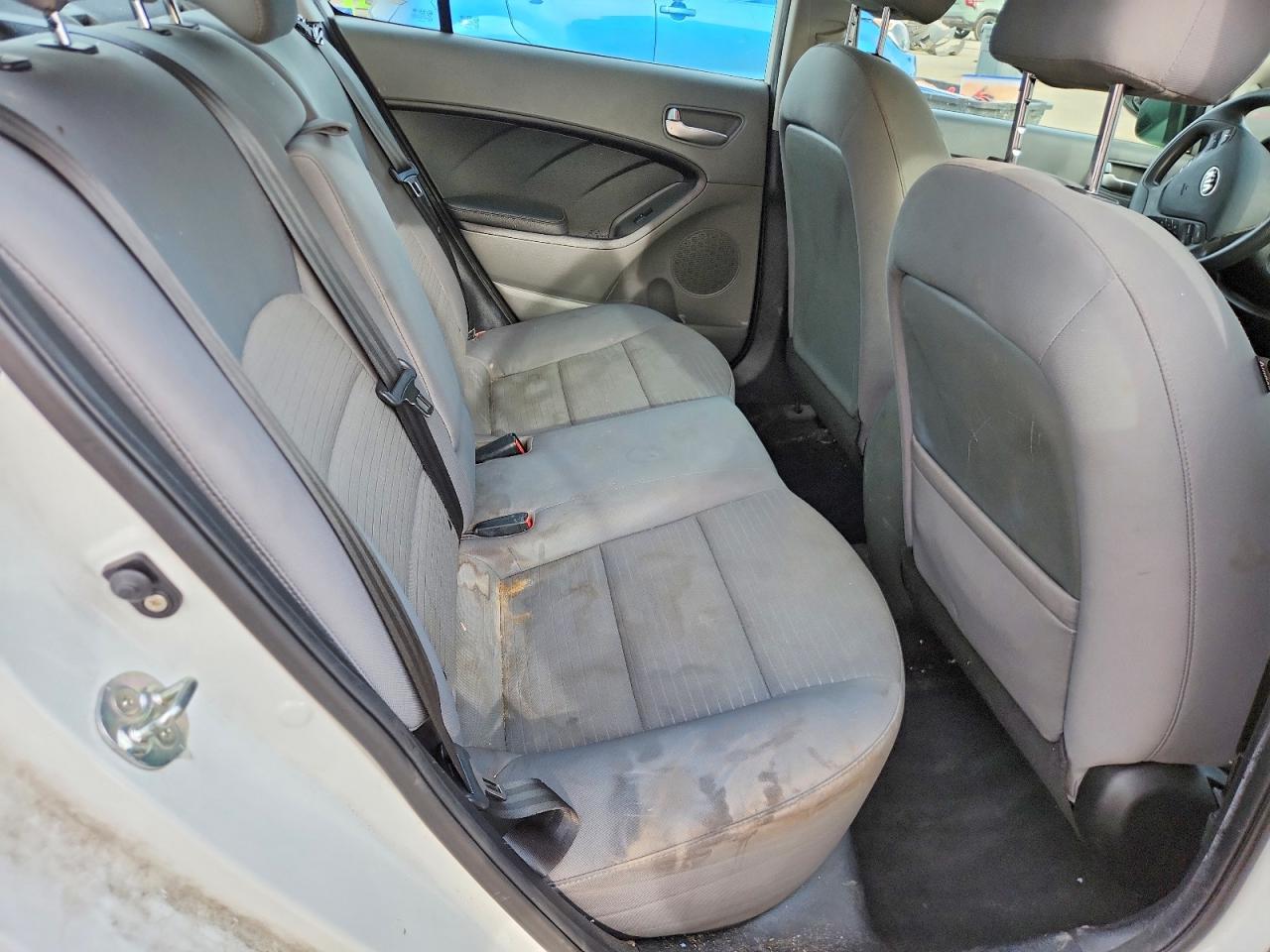 2018 KIA FORTE LX photo 28