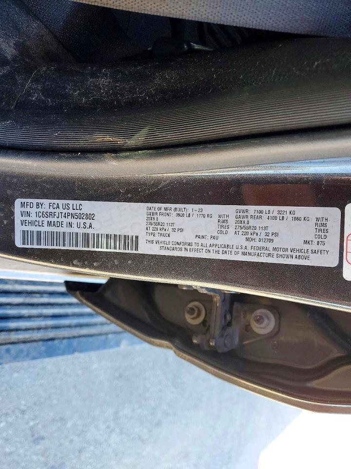 2023 RAM 1500 LARAMIE photo 34