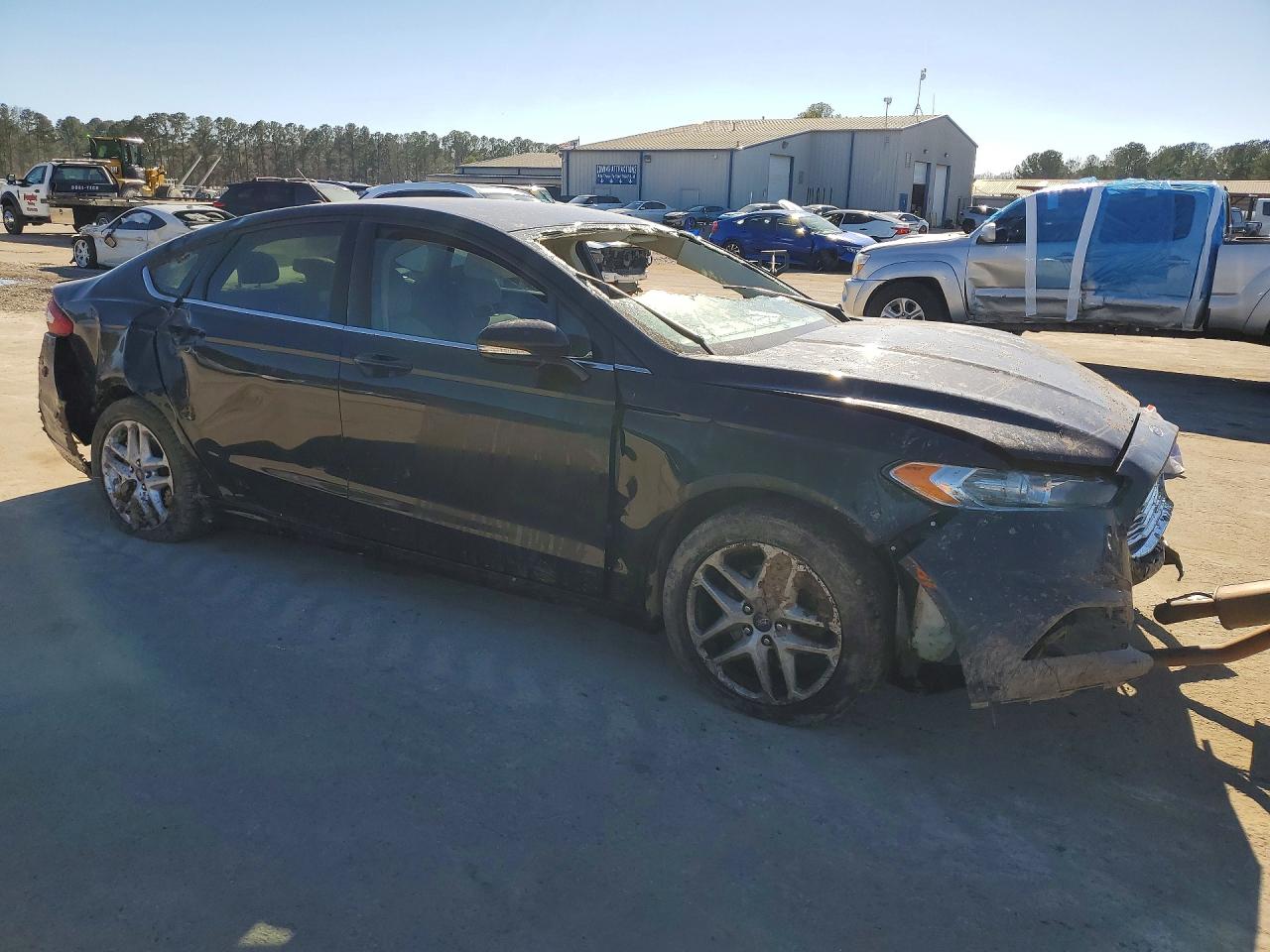 2016 FORD FUSION SE photo 4