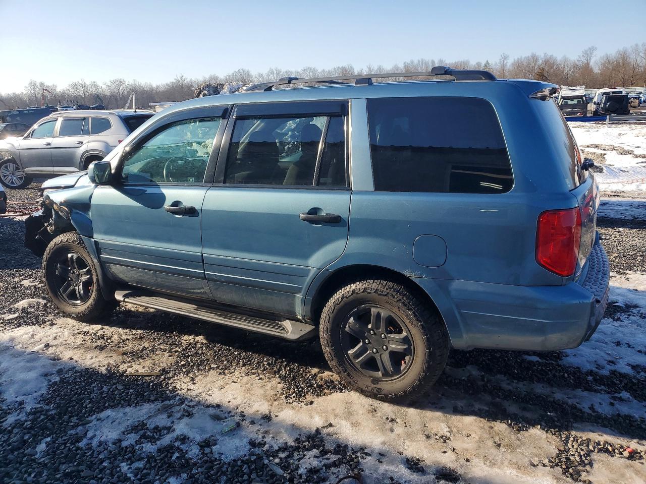 2005 HONDA PILOT EX photo 2