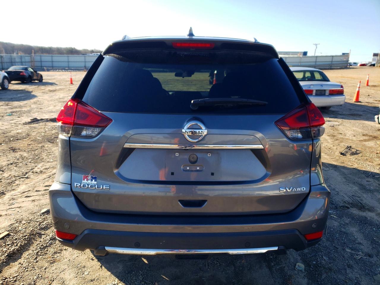 2020 NISSAN ROGUE SV photo 6